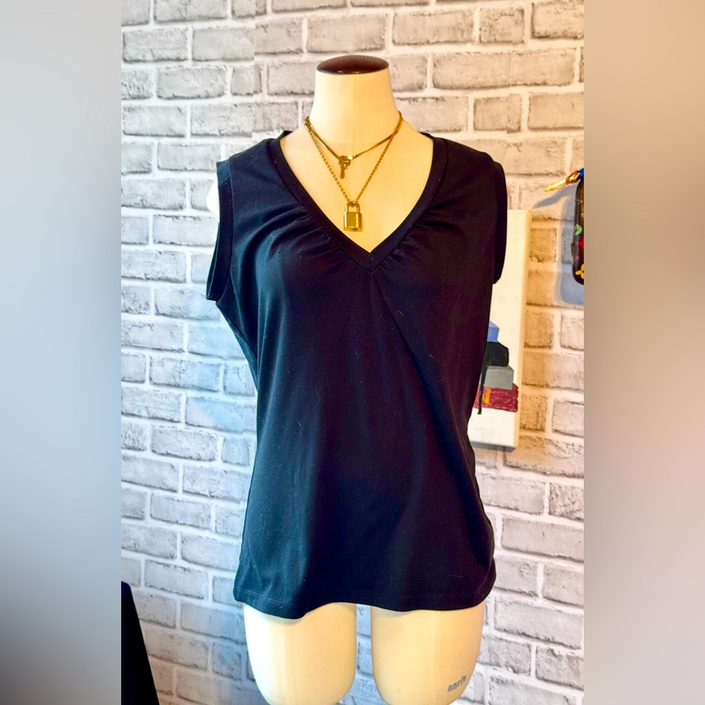 2 for $10 New York and Company medium women’s sleeveless T-shirt with rushing